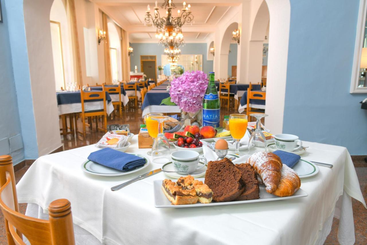 Hotel Pineta Ischia Bagian luar foto